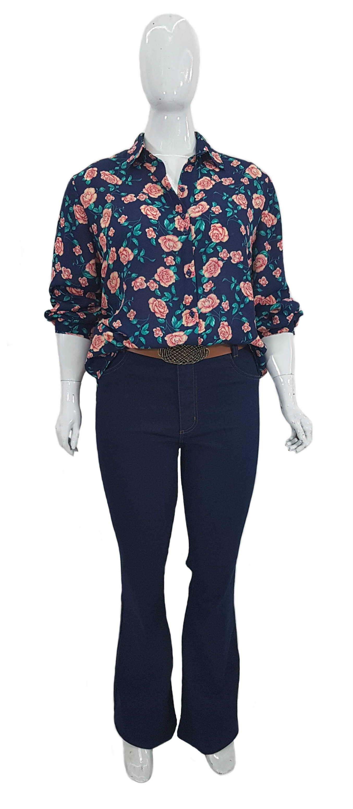 Camisa Plus Size Crepe Estampada Ref 03092 / Cala Flare Jeans Plus Size Ref 03031